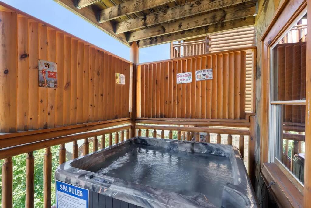 Heated Pool Hot Tub Game Room Mountain Views Sevierville Esterno foto